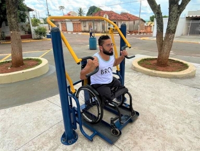 Academia para pessoas com deficiência é instalada no município