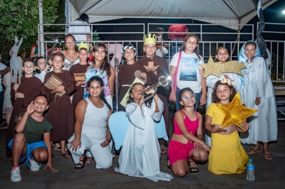 Apresentações de projetos marcam a 2ª noite do Natal Brilhante