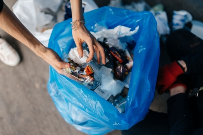 Saiba a diferença entre lixo seco e lixo úmido